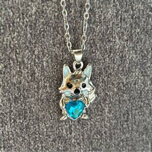 Arctic Wolf Pendant ~ Silver Tone with Blue Crystal Heart ~ Brand New